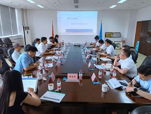 京城機(jī)電黨委副書記、總經(jīng)理王軍一行蒞臨華德液壓調(diào)研指導(dǎo)工作